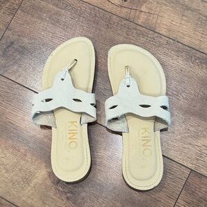 Kino Women's Cream Sandals